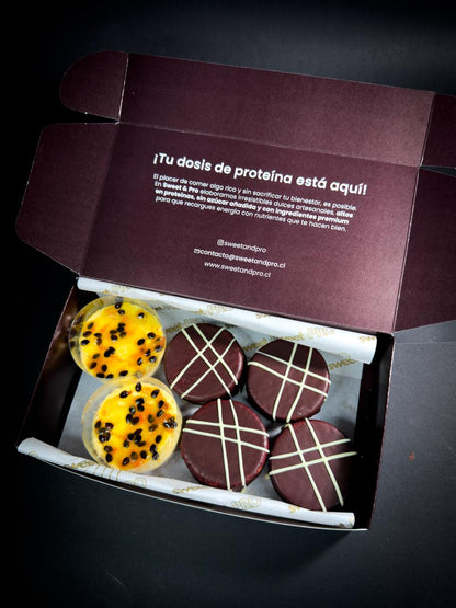 Box Cheesecake + Alfajor